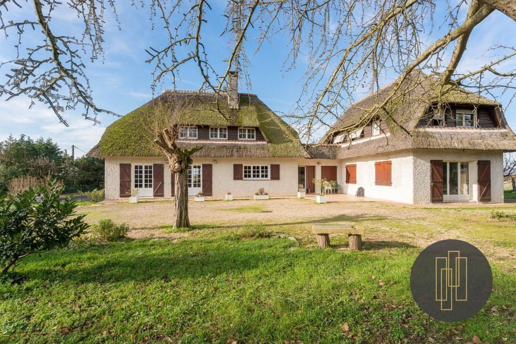 Maison à vendre, 235m², Saint-Didier-sur-Chalaronne