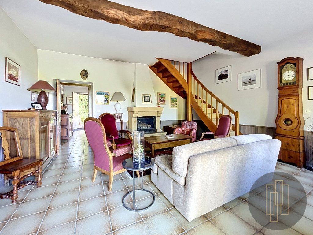 Maison à vendre, 170m², Ville-sur-Jarnioux