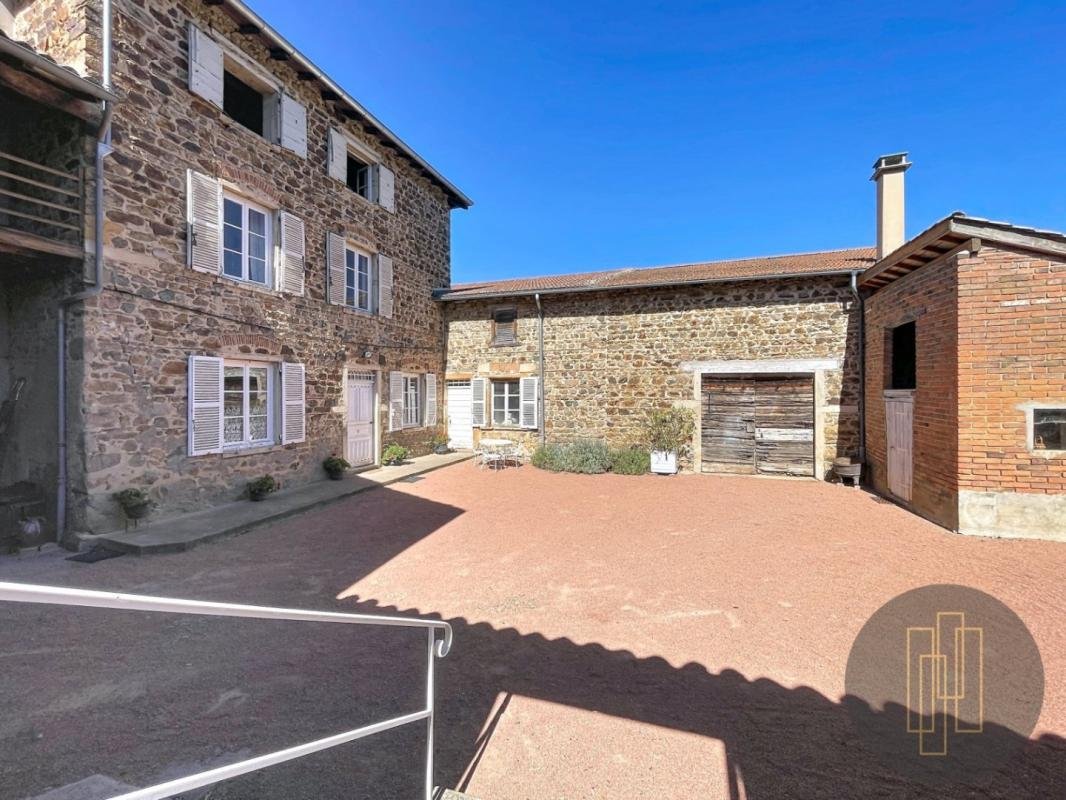 Maison à vendre, 125m², Vaux-en-Beaujolais