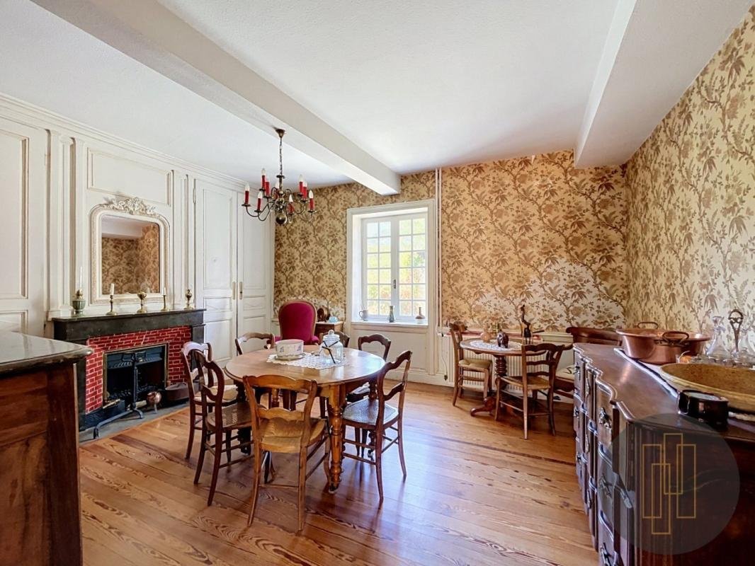 Maison à vendre, 125m², Vaux-en-Beaujolais