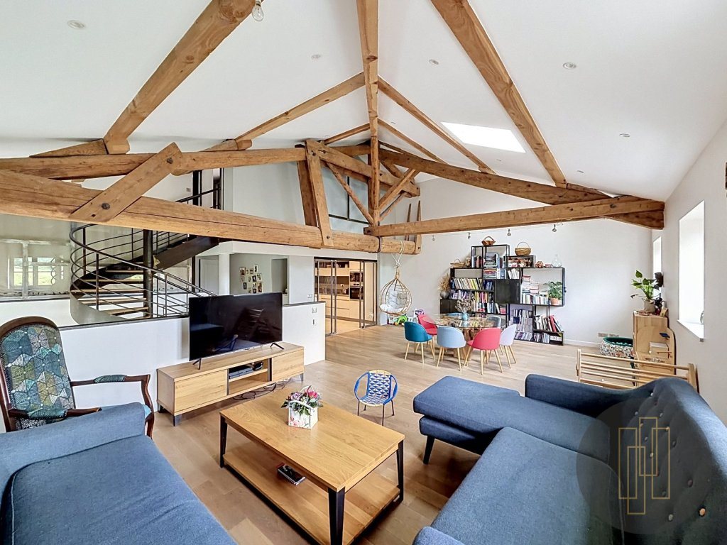 Maison à vendre, 235m², Porte des Pierres Dorées