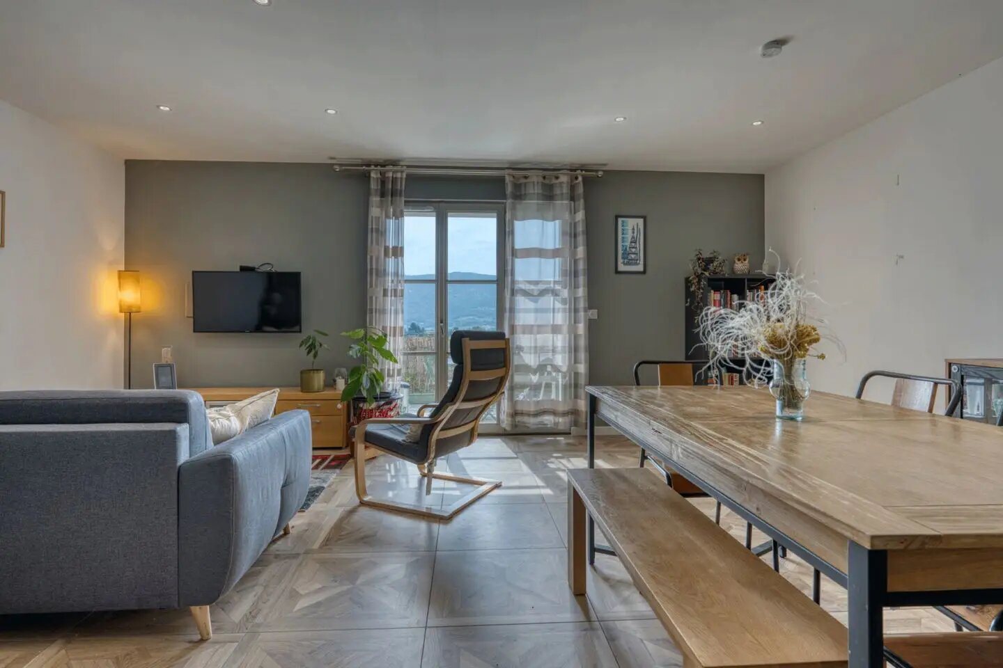 Appartement à vendre, 81m², Saint-Jeoire-Prieuré