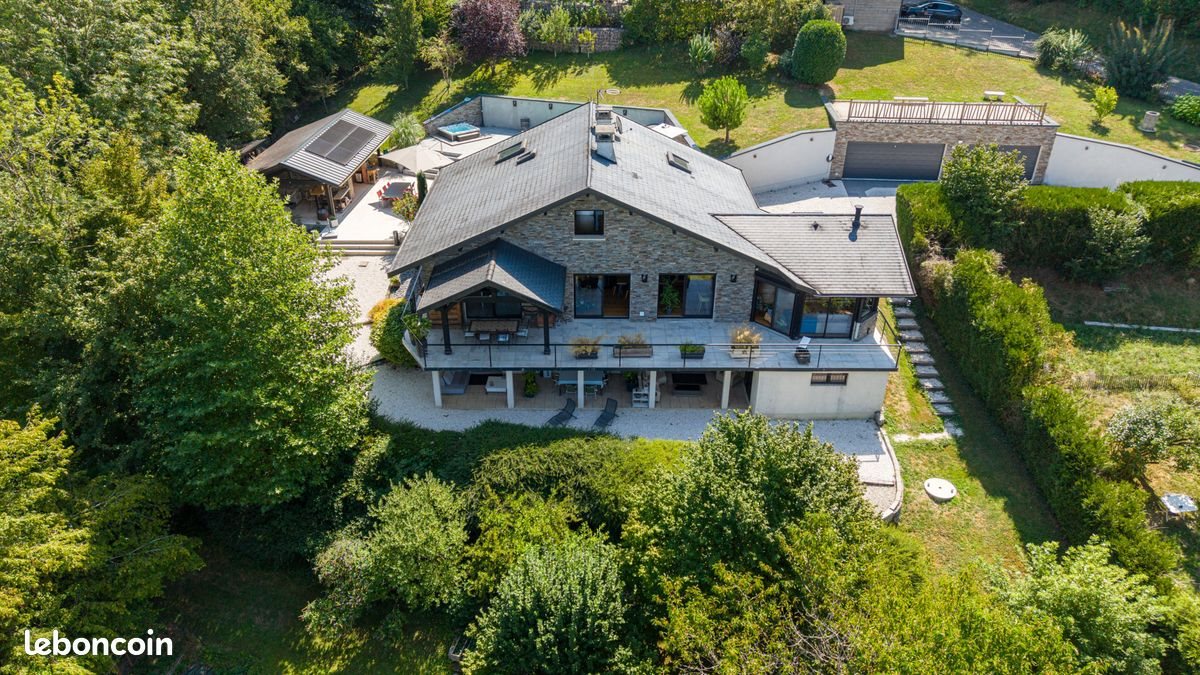 Maison à vendre, 258m², Mûres