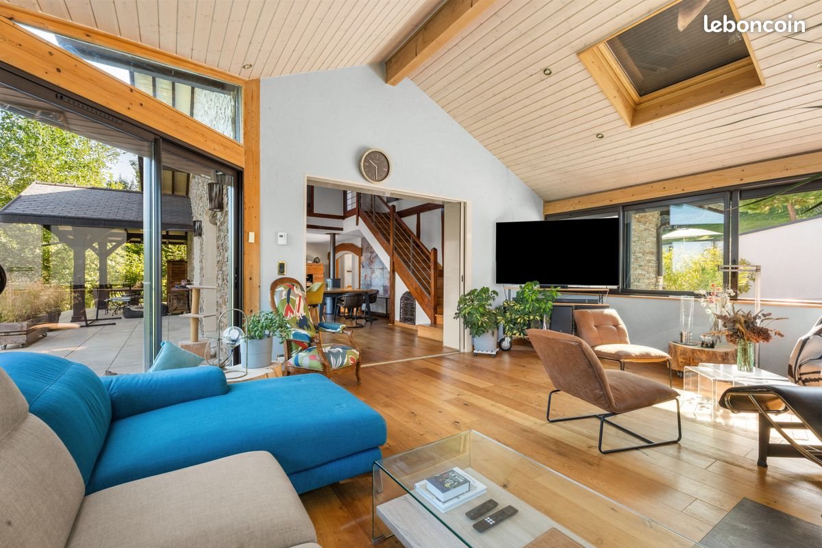 Maison à vendre, 258m², Mûres