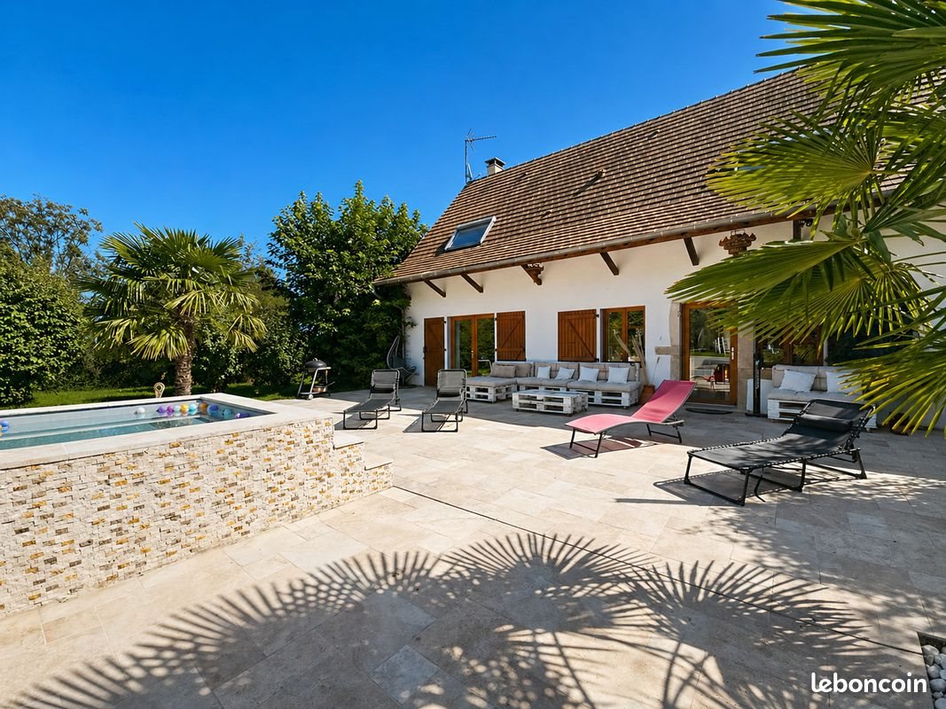 Maison à vendre, 216m², Tournus