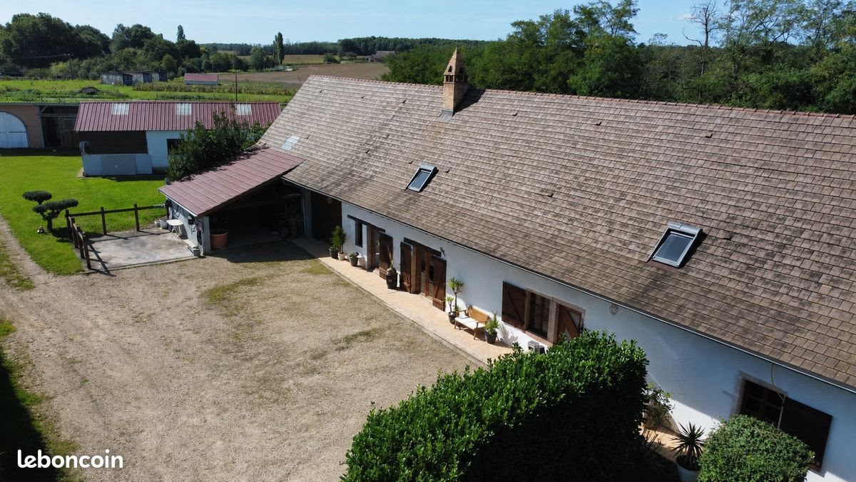 Maison à vendre, 216m², Tournus