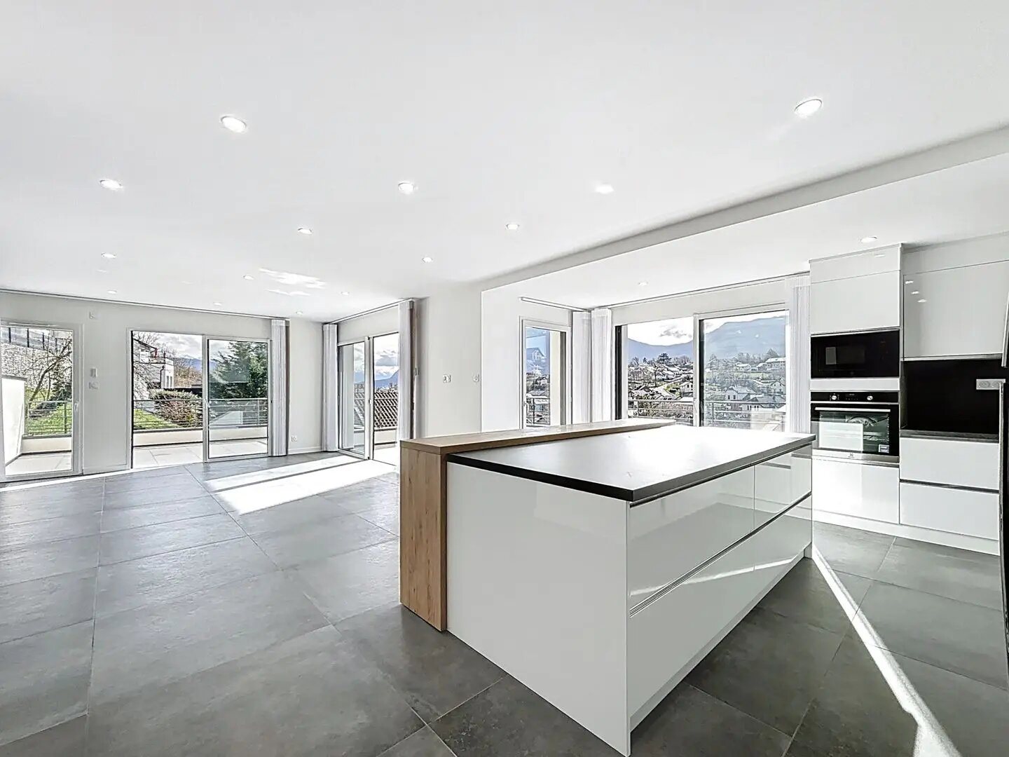 Appartement à vendre, 115m², Saint-Jeoire-Prieuré