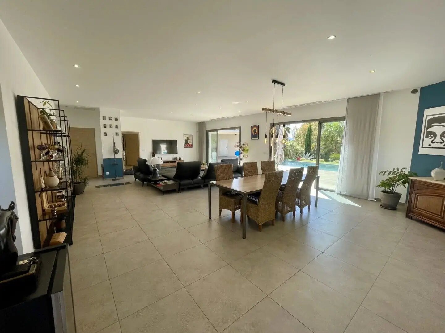 Maison à vendre, 198m², Sainte-Colombe-de-la-Commanderie