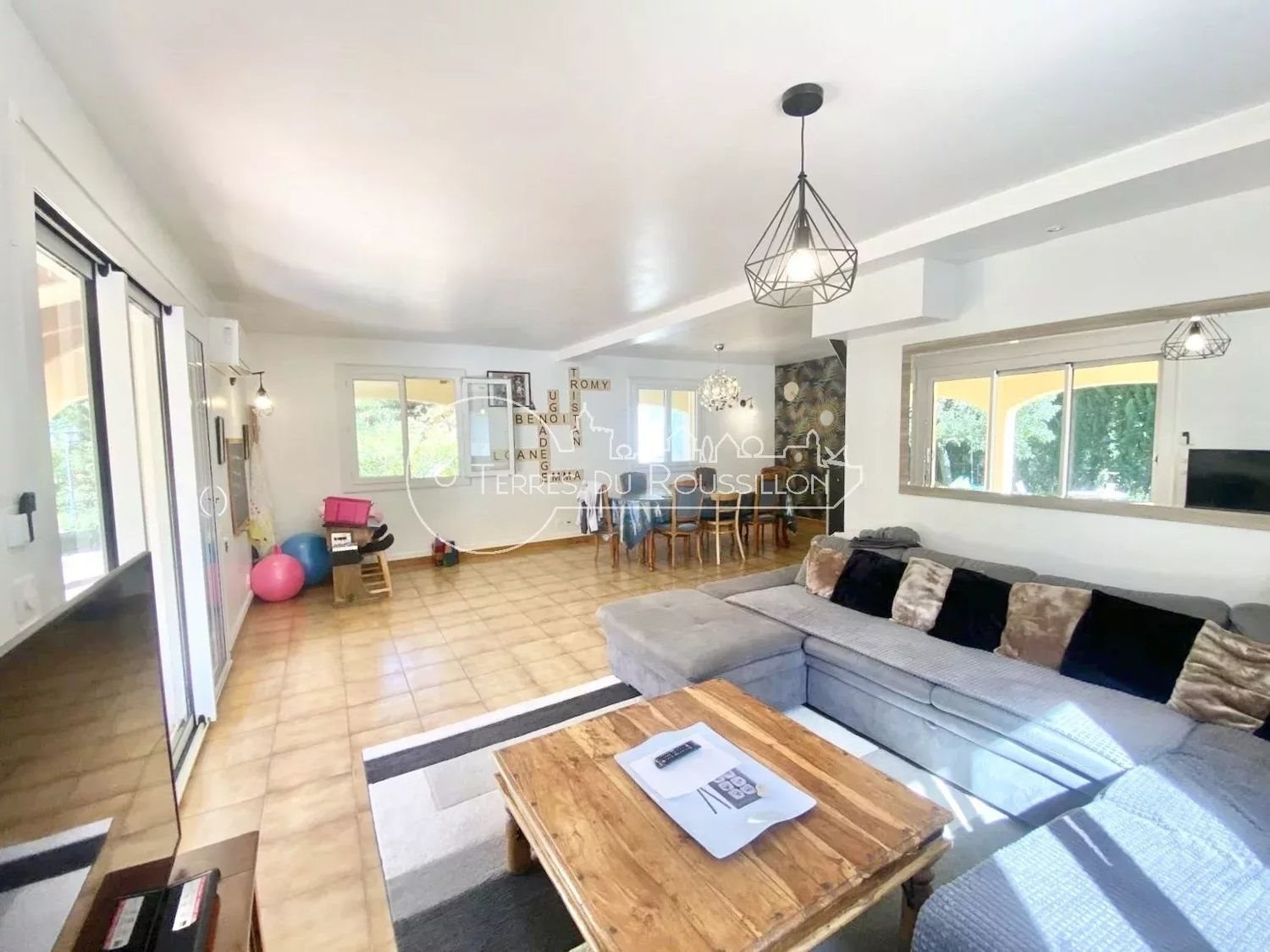 Maison à vendre, 170m², Villemolaque