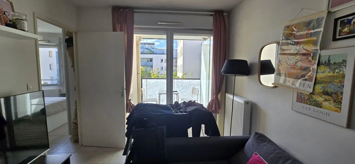 Appartement à louer, 38m², Vénissieux