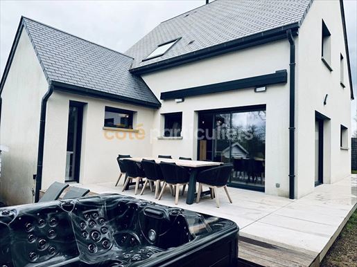 Advert pic 0