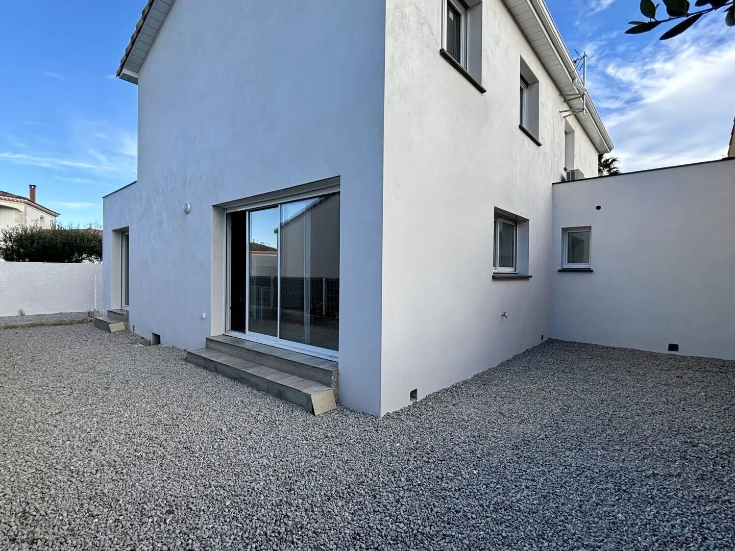 Maison à louer, 80m², Vias