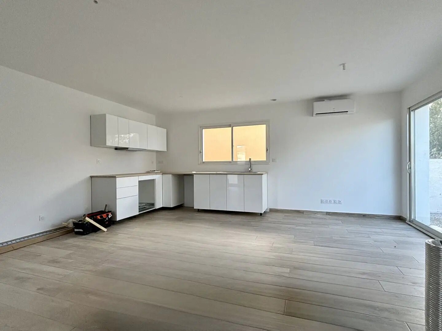 Maison à louer, 80m², Vias