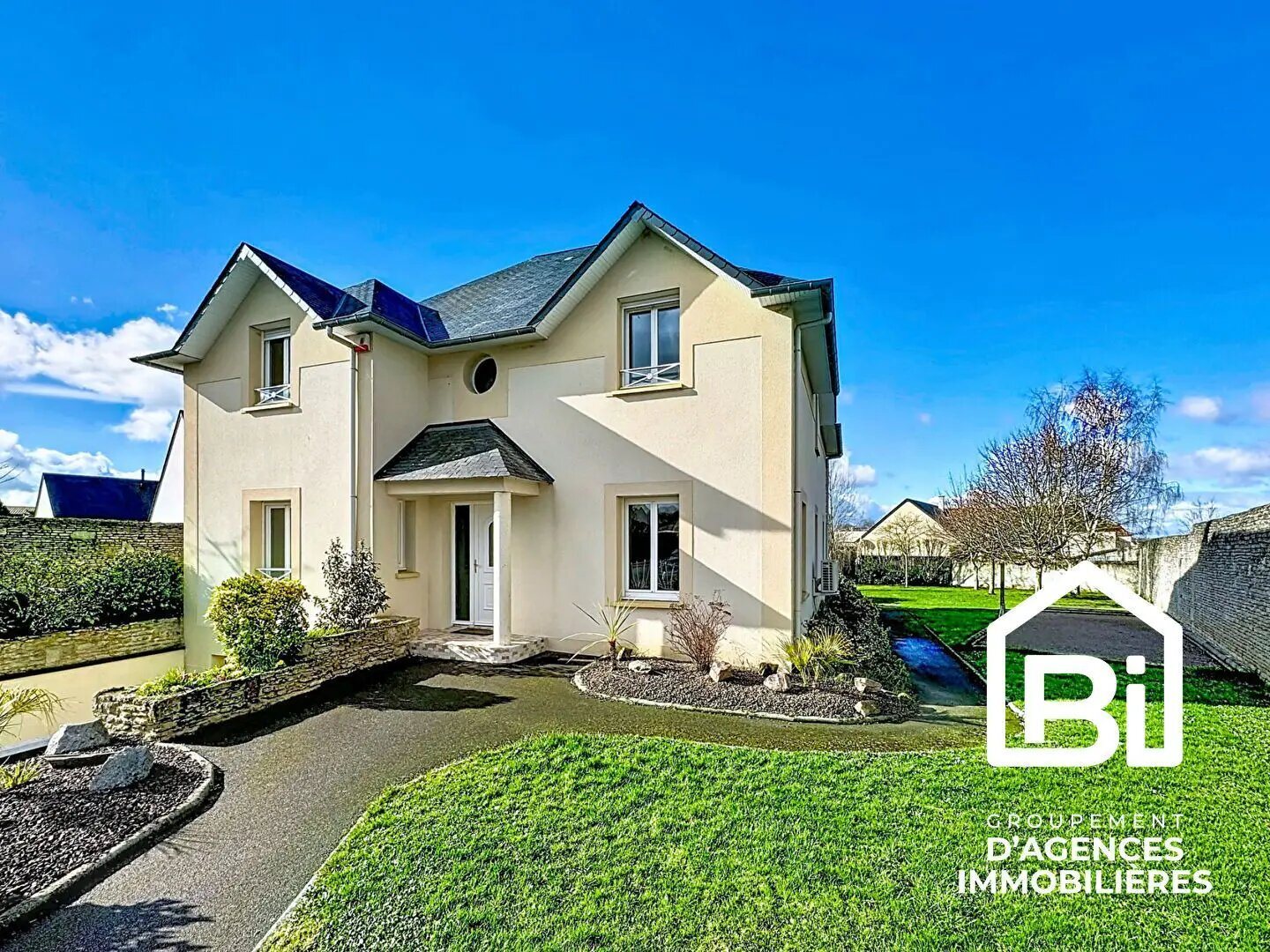 Maison à vendre, 201m², Escoville