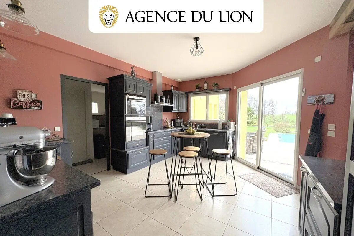 Maison à vendre, 366m², La Loupe