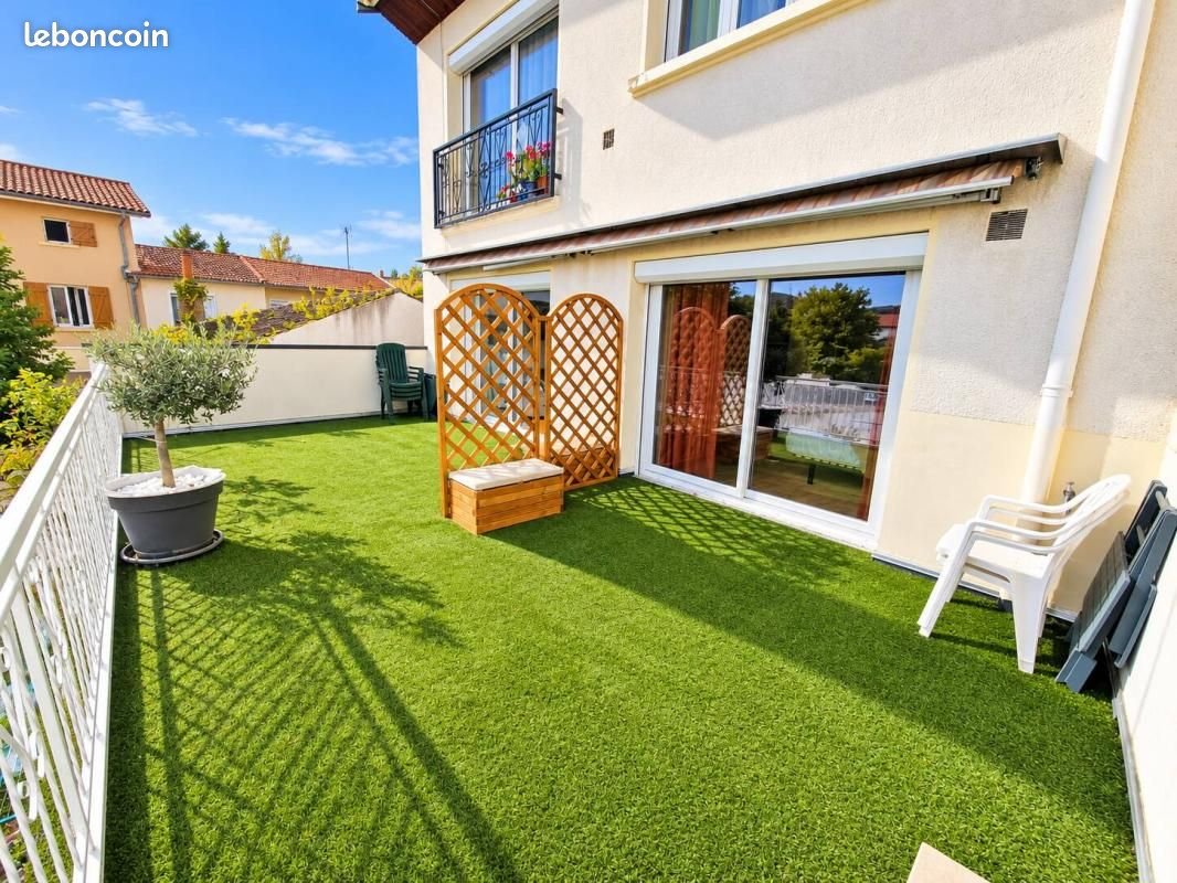 Appartement à vendre, 90m², Saint-Genis-Laval