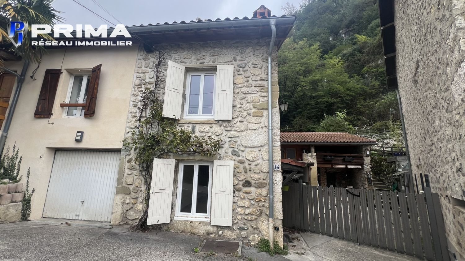 Maison à vendre, 58m², La Buisse