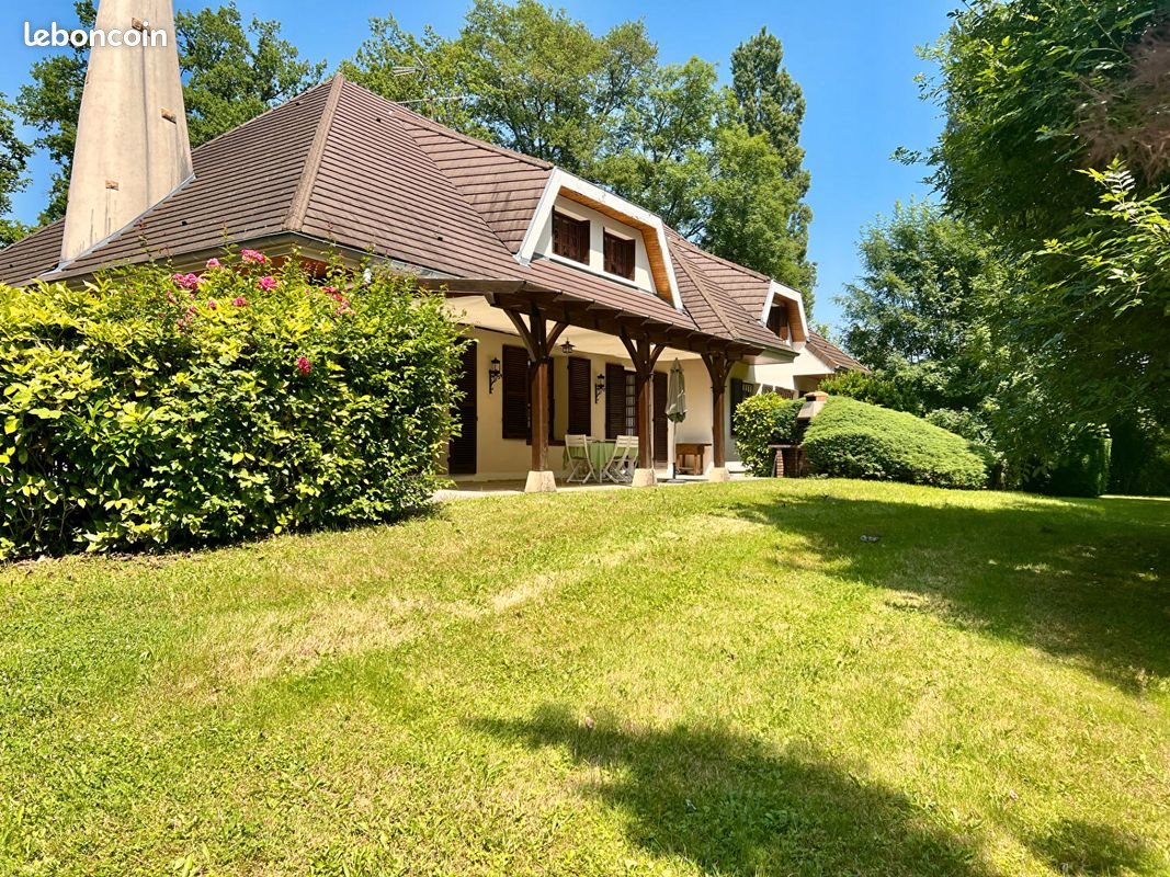 Maison à vendre, 234m², Louhans