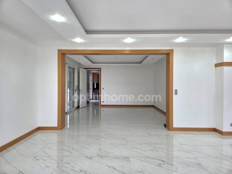 Maison à vendre, 355m², Couëron