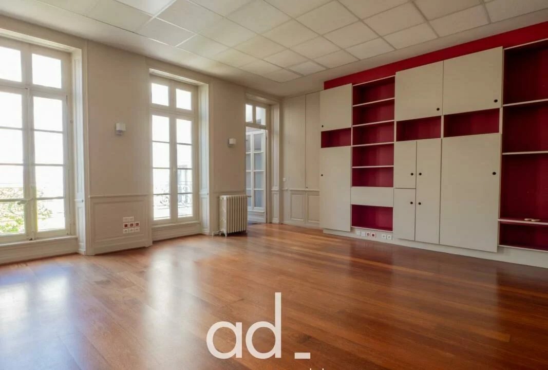Maison à louer, 290m², La Rochelle