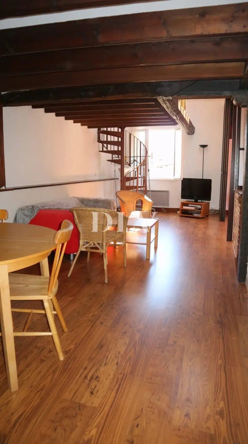 Appartement à vendre, 65m², Fontainebleau