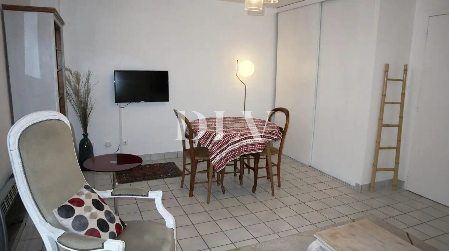 Appartement à vendre, 30m², Fontainebleau
