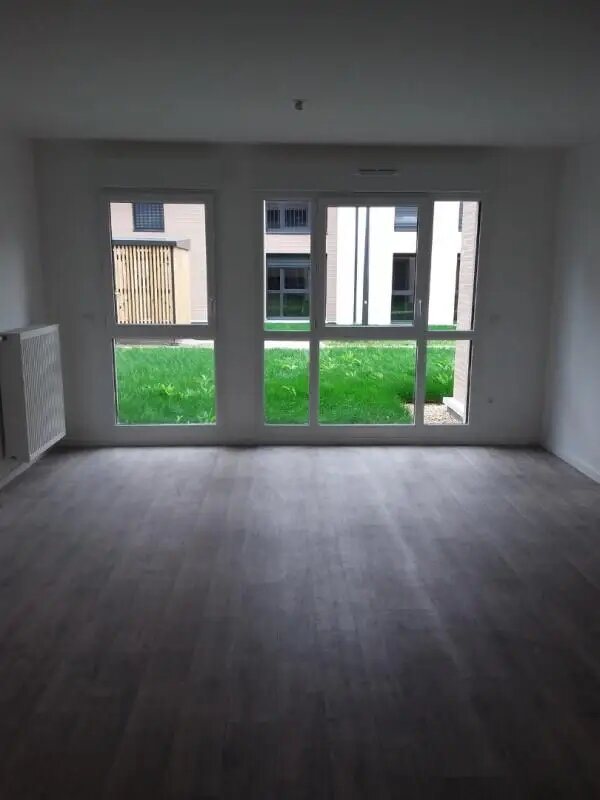 Appartement à louer, 65m², Beauchamp