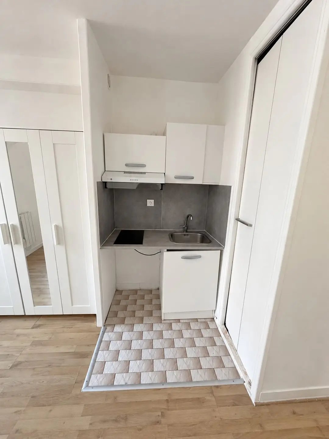 Appartement à louer, 19m², Clichy