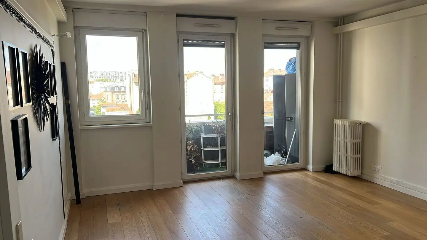 Appartement à louer, 70m², Courbevoie