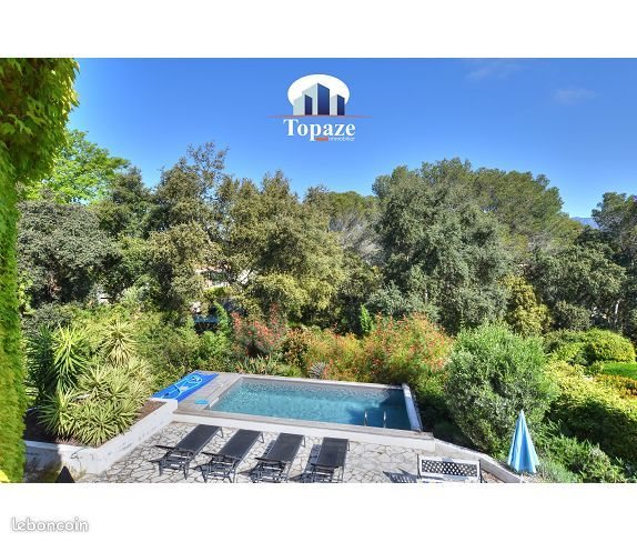 Maison à vendre, 175m², Saint-Raphaël
