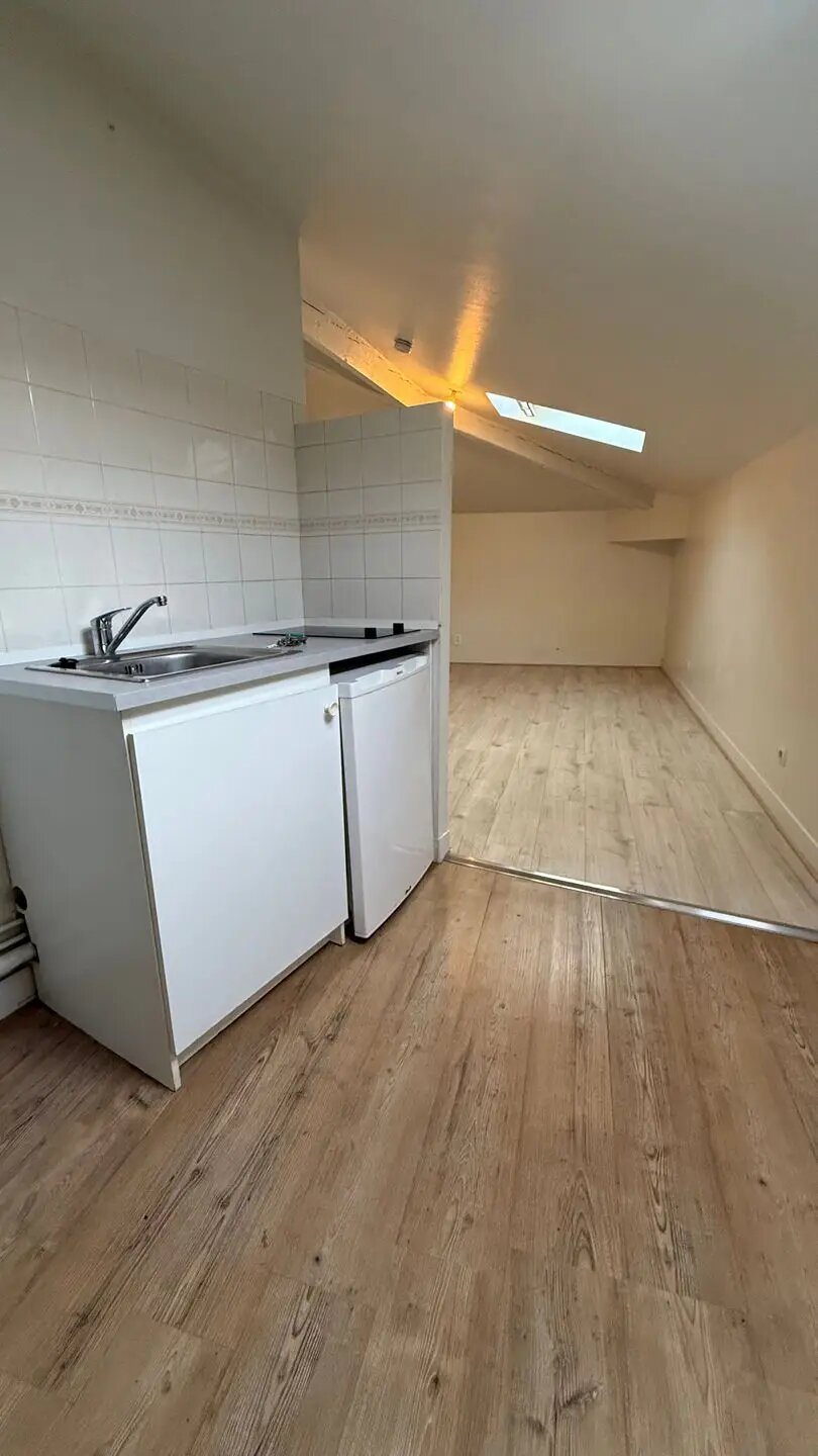 Appartement à louer, 19m², Bordeaux