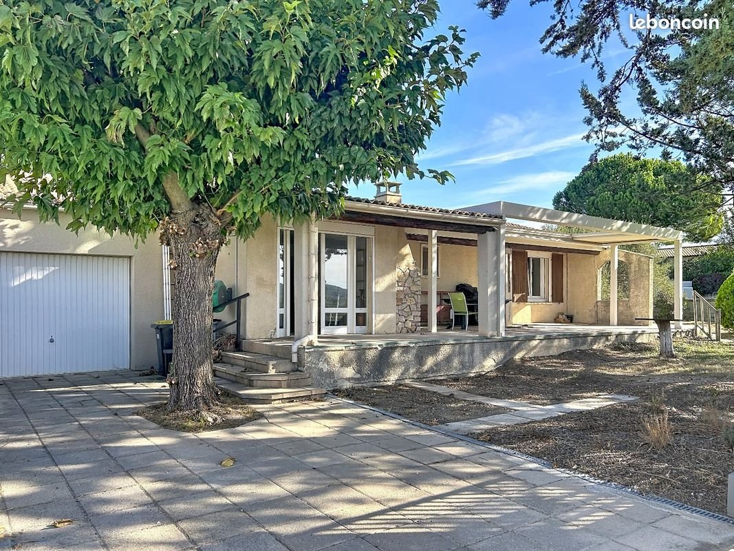 Maison à vendre, 97m², Clarensac