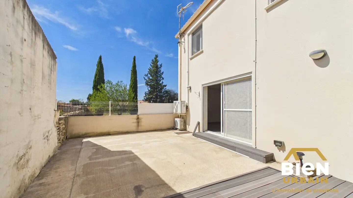 Maison à vendre, 102m², Bezouce