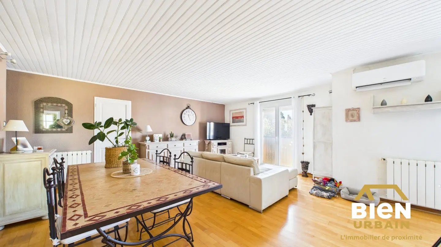 Maison à vendre, 181m², Garons