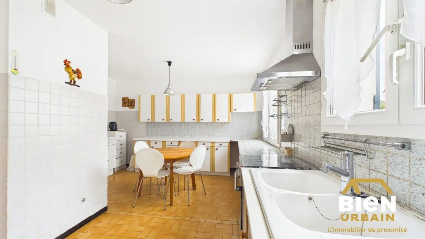 Maison à vendre, 102m², Garons