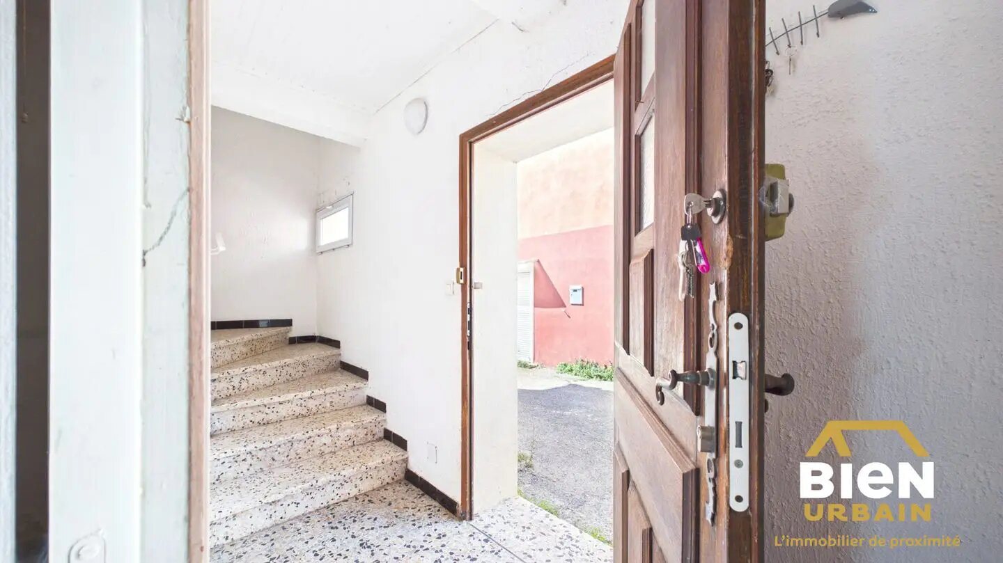 Appartement à vendre, 142m², Garons
