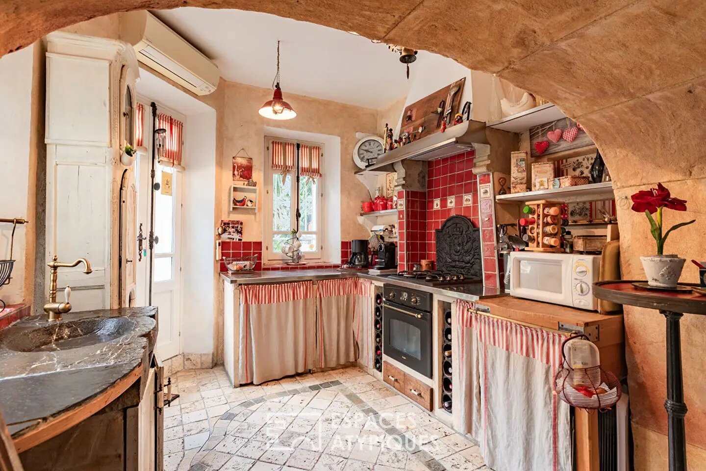 Maison à vendre, 220m², Luc-sur-Orbieu