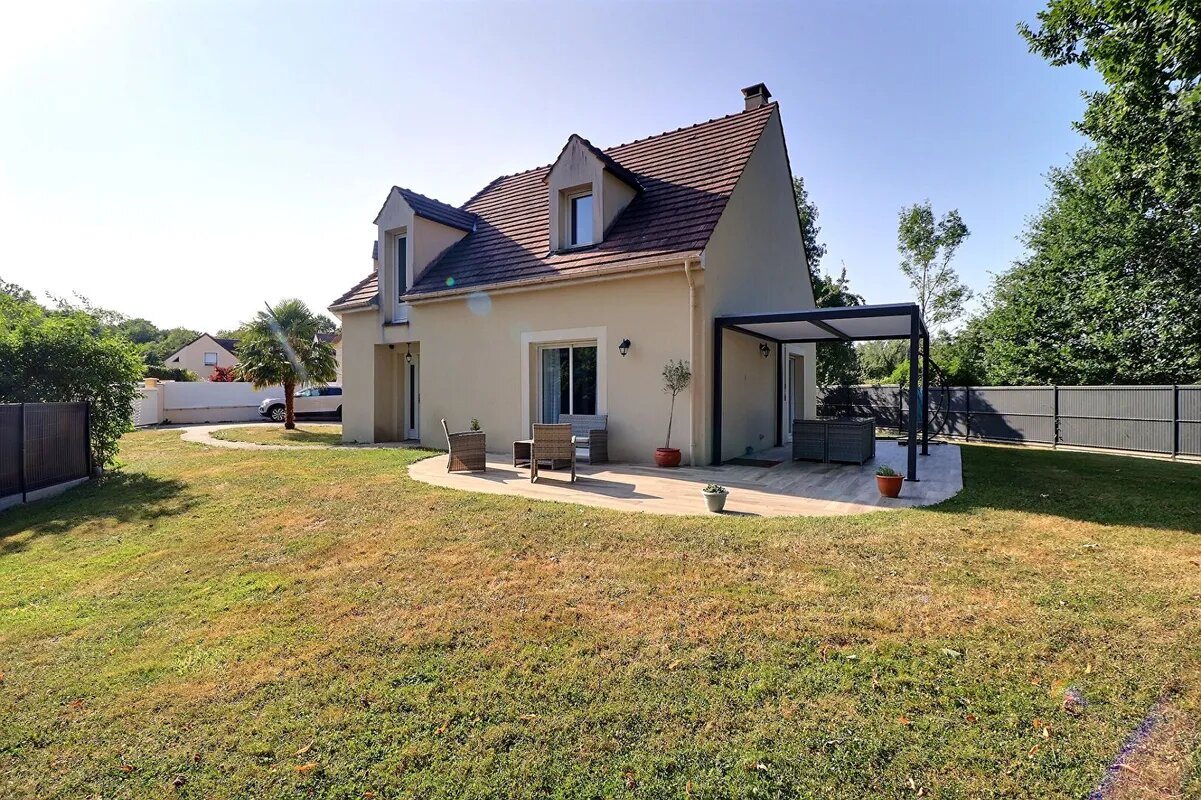 Maison à vendre, 164m², Rambouillet