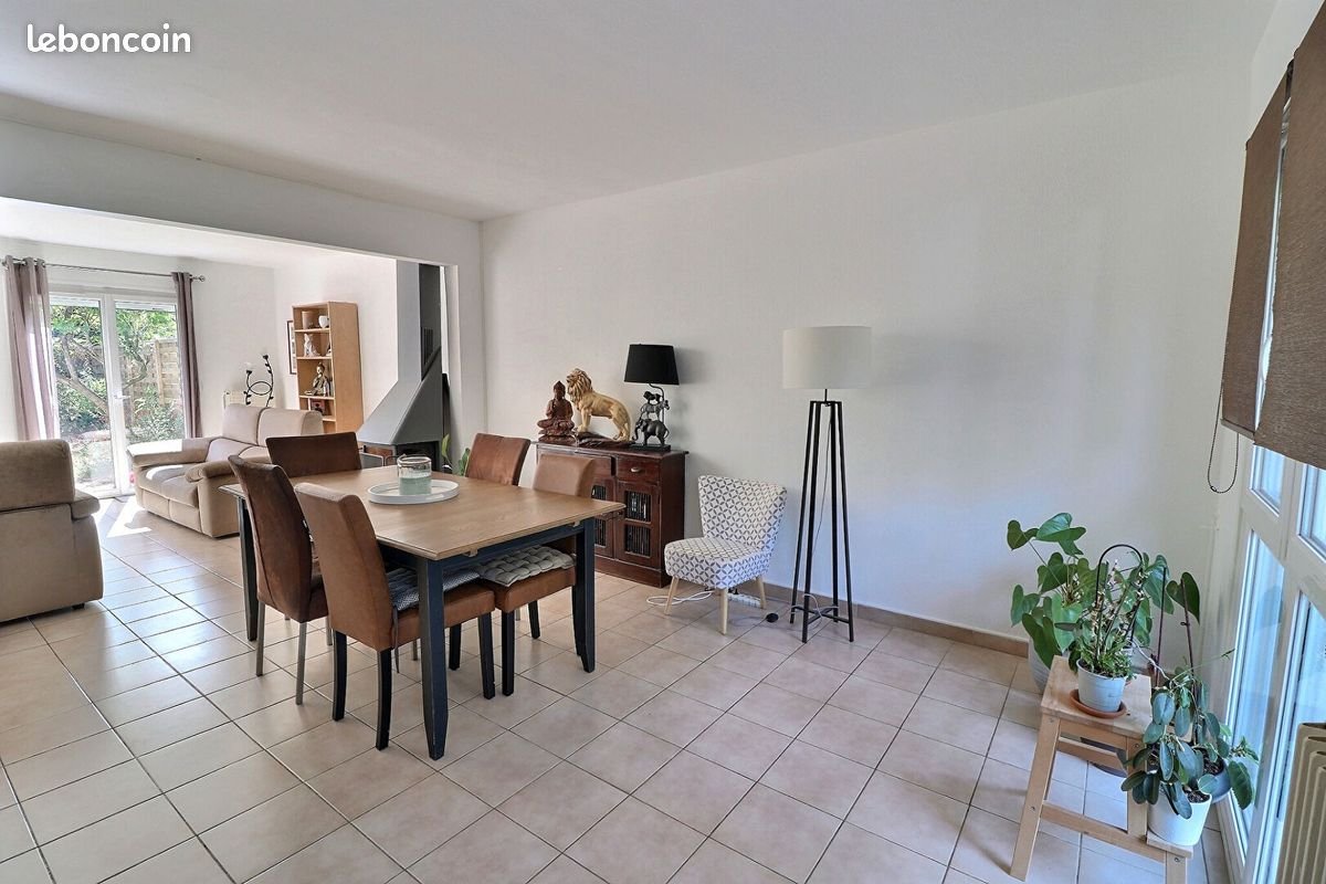 Maison à vendre, 146m², Rambouillet
