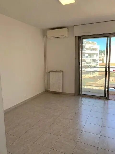 Appartement à louer, 20m², Cannes