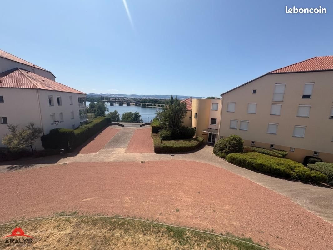 Appartement à louer, 74m², Le Coteau