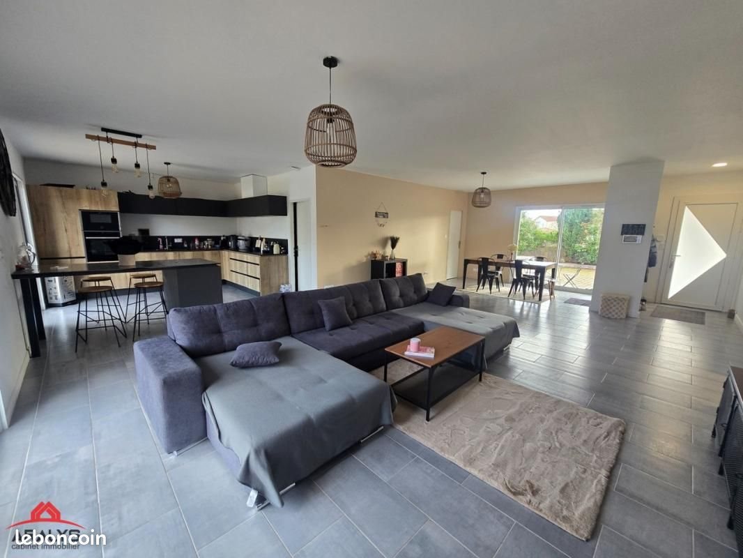 Maison à vendre, 135m², Riorges