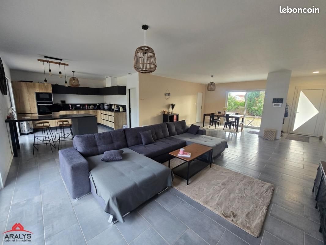 Maison à vendre, 135m², Riorges