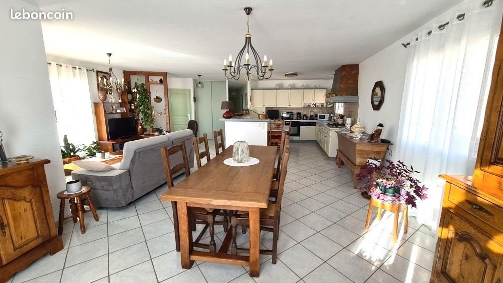 Maison à vendre, 105m², Renaison