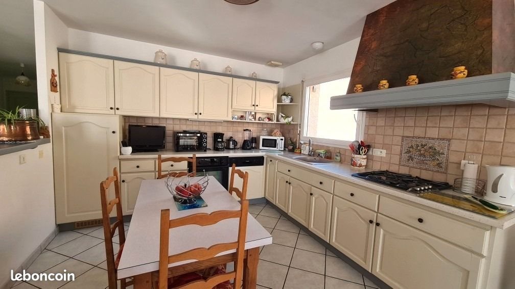 Maison à vendre, 105m², Renaison