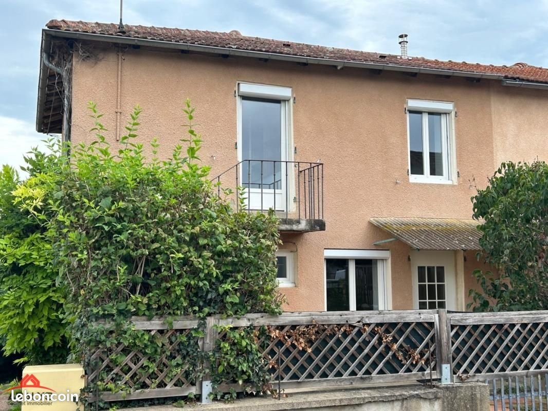 Maison à louer, 60m², Briennon