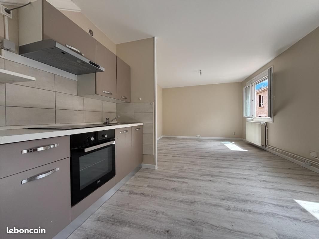 Maison à vendre, 54m², Saint-André-d'Apchon