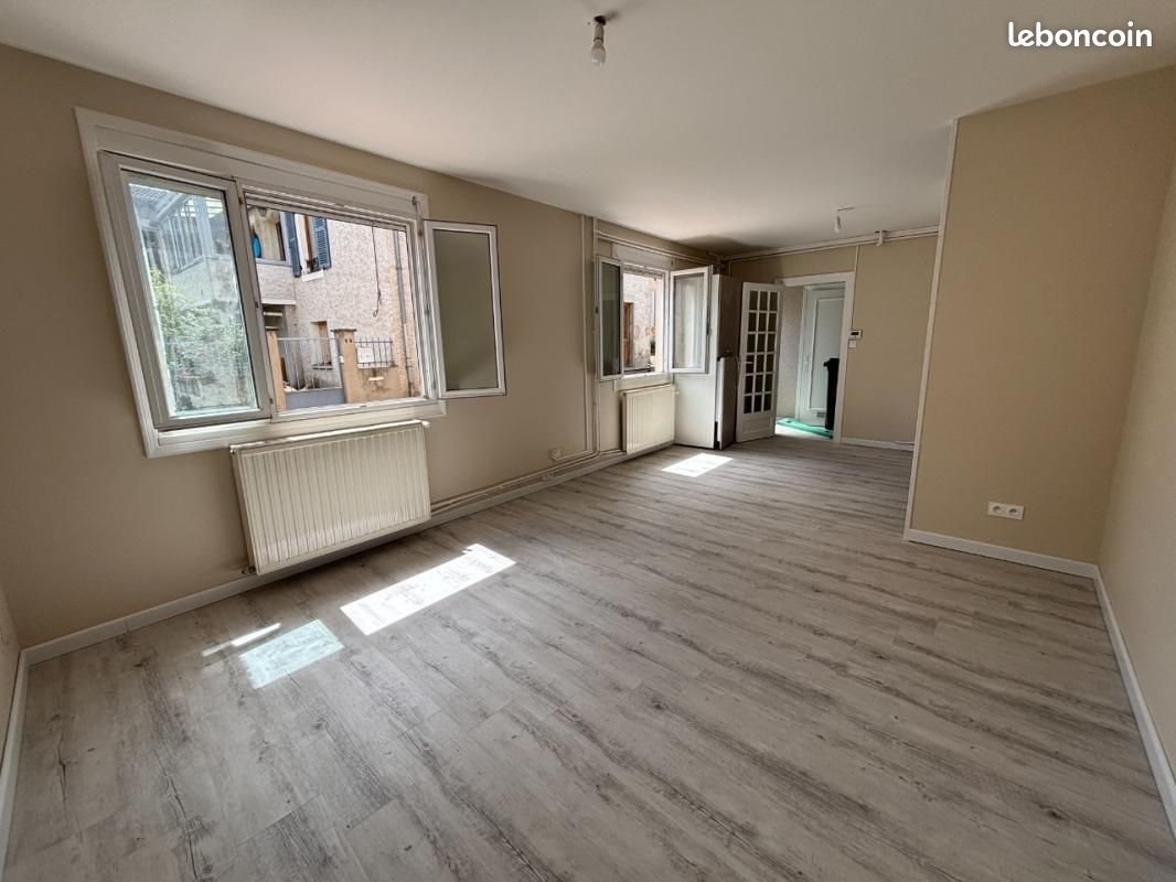 Maison à vendre, 54m², Saint-André-d'Apchon