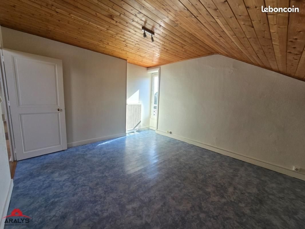 Appartement à louer, 68m², Riorges