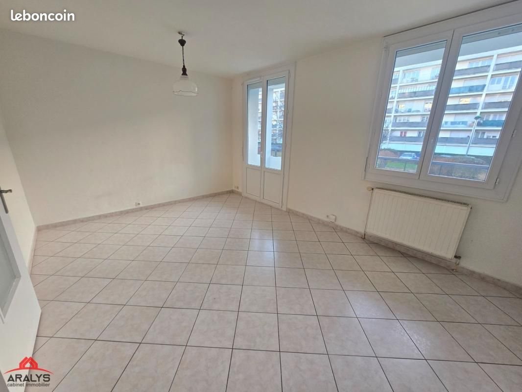 Appartement à louer, 63m², Roanne